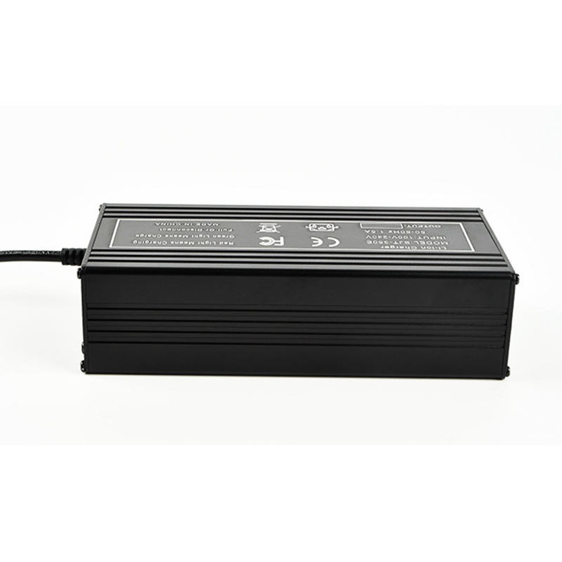 60V Fast Charger 67.2V/5A Char - огляд і ціна 84V 20A Smart Charger